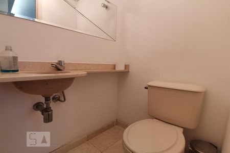 Banheiro Corredor de apartamento à venda com 2 quartos, 83m² em Vila Andrade, São Paulo