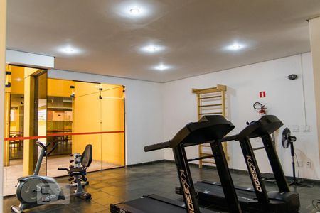 Apartamento à venda com 82m², 3 quartos e 2 vagas Apartamento à venda com 82m², 3 quartos e 2 vagasAcademia