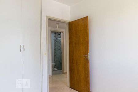Apartamento à venda com 82m², 3 quartos e 2 vagas Apartamento à venda com 82m², 3 quartos e 2 vagasQuarto 2