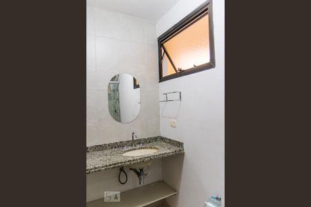 Apartamento à venda com 82m², 3 quartos e 2 vagas Apartamento à venda com 82m², 3 quartos e 2 vagasBanheiro