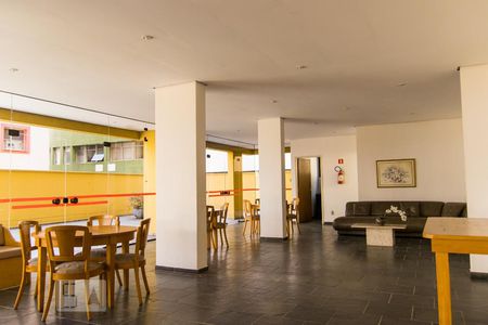 Apartamento à venda com 82m², 3 quartos e 2 vagas Apartamento à venda com 82m², 3 quartos e 2 vagasSalão de Festas