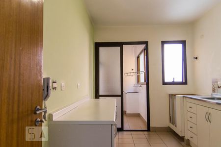 Apartamento à venda com 82m², 3 quartos e 2 vagas Apartamento à venda com 82m², 3 quartos e 2 vagasCozinha
