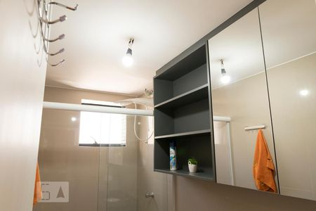 Banheiro de apartamento para alugar com 1 quarto, 54m² em Centro, Curitiba