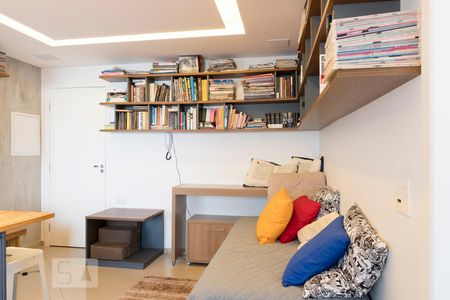 Sala de apartamento para alugar com 1 quarto, 54m² em Centro, Curitiba