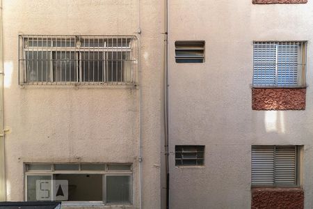 Vista da Sala de apartamento à venda com 2 quartos, 74m² em Km 18, Osasco