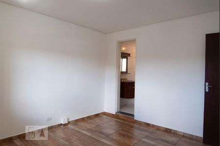 Quarto 2 de casa para alugar com 2 quartos, 90m² em Jardim Vila Formosa, São Paulo