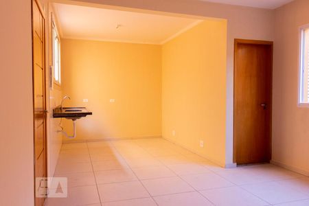 Sala de casa para alugar com 2 quartos, 70m² em Jardim Santa Cruz (sacomã), São Paulo