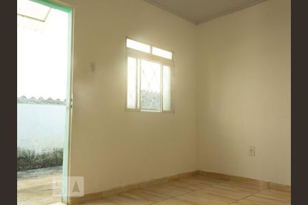 Sala de casa para alugar com 1 quarto, 48m² em Jardim Leblon, Belo Horizonte