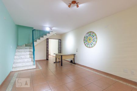 Casa para alugar com 160m², 3 quartos e 1 vagaSala