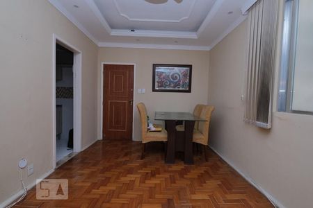 Apartamento à venda com 60m², 2 quartos e 1 vagaSala