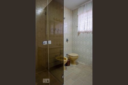 Banheiro da Suíte de casa para alugar com 3 quartos, 150m² em Santa Teresinha, São Paulo
