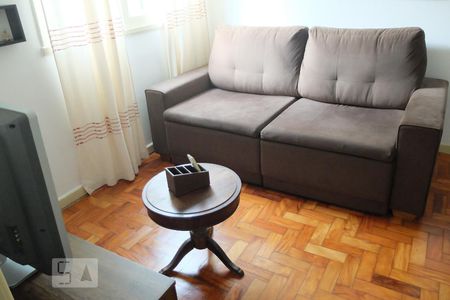 Sala de apartamento para alugar com 1 quarto, 46m² em Politeama, Salvador