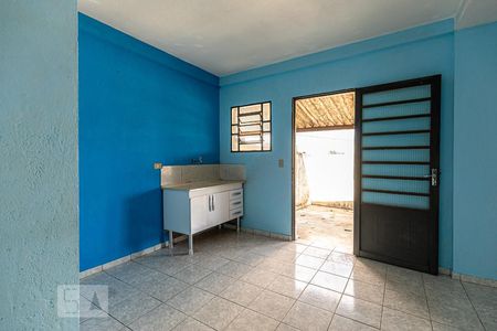 Sala e Cozinha de casa para alugar com 1 quarto, 42m² em Vila Pereira Cerca, São Paulo