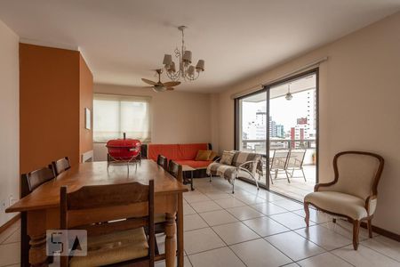 Sala 2 de apartamento à venda com 3 quartos, 237m² em Petrópolis, Porto Alegre