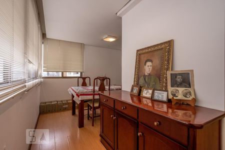 Sala 1 de apartamento à venda com 3 quartos, 237m² em Petrópolis, Porto Alegre