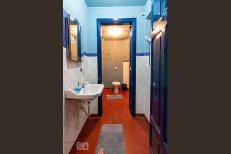 Lavabo de casa para alugar com 3 quartos, 250m² em Pinheiros, São Paulo