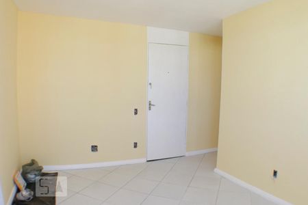 Sala de apartamento à venda com 2 quartos, 60m² em Santa Rosa, Niterói