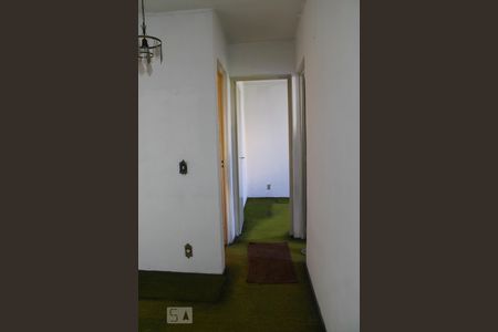 Corredor de Entrada de apartamento à venda com 2 quartos, 58m² em Vila Pirajussara, São Paulo