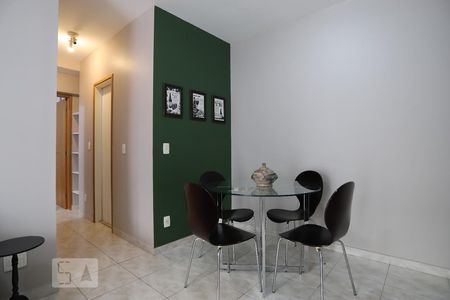 Sala de apartamento para alugar com 2 quartos, 60m² em Alphaville Industrial, Barueri