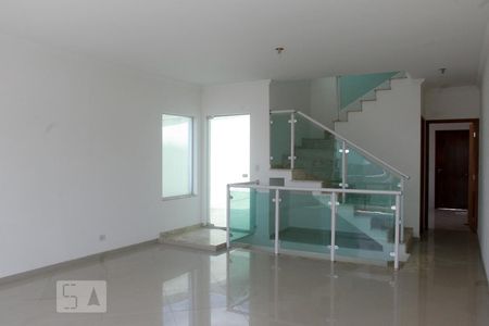 Sala de casa de condomínio para alugar com 3 quartos, 160m² em Jardim Rio das Pedras, Cotia
