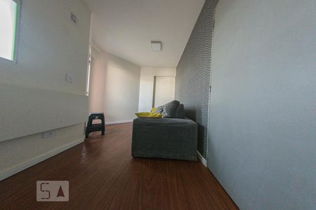 Sala de apartamento para alugar com 1 quarto, 40m² em Rebouças, Curitiba