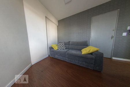 Sala de apartamento para alugar com 1 quarto, 40m² em Rebouças, Curitiba