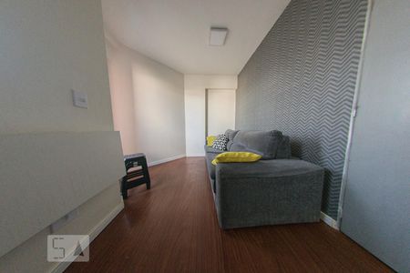 Sala de apartamento para alugar com 1 quarto, 40m² em Rebouças, Curitiba