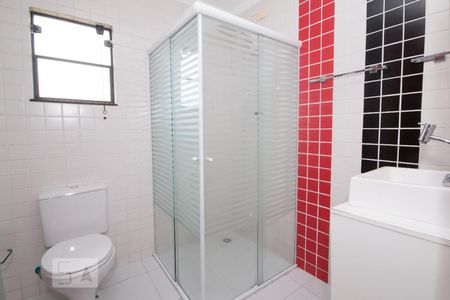 Banheiro Suite de casa para alugar com 3 quartos, 178m² em Cidade Mãe do Céu, São Paulo