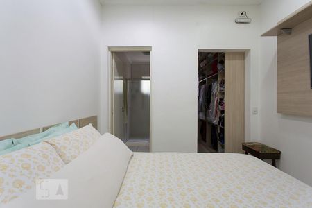 Suíte de casa à venda com 2 quartos, 94m² em Cidade São Francisco, São Paulo