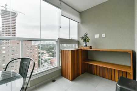 Varanda de kitnet/studio para alugar com 1 quarto, 37m² em Jardim Paulistano, São Paulo