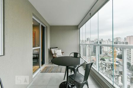 Varanda de kitnet/studio para alugar com 1 quarto, 37m² em Jardim Paulistano, São Paulo