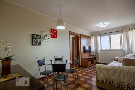 Sala de apartamento à venda com 2 quartos, 70m² em Vila Siqueira (zona Norte), São Paulo