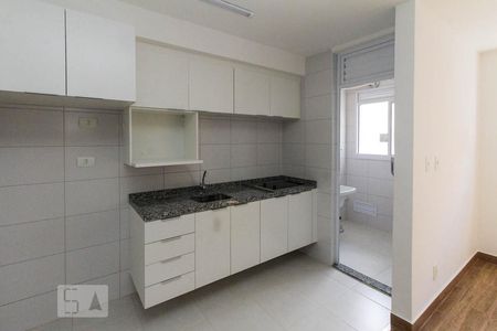 Cozinha de apartamento para alugar com 1 quarto, 33m² em Jardim Brasília (zona Norte), São Paulo