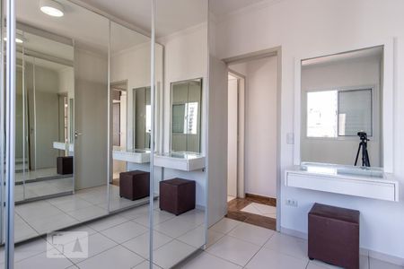 Quarto 1 de apartamento para alugar com 2 quartos, 65m² em Vila Antonieta, São Paulo