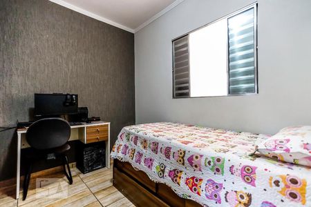 Quarto 2 de casa à venda com 6 quartos, 220m² em Vila Medeiros, São Paulo