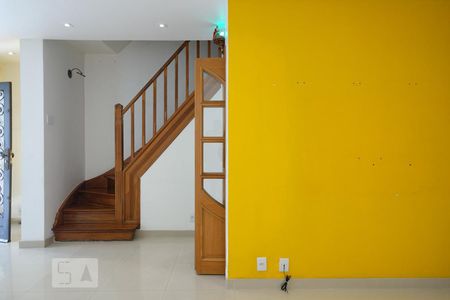 Sala de casa de condomínio para alugar com 4 quartos, 96m² em Maracanã, Rio de Janeiro