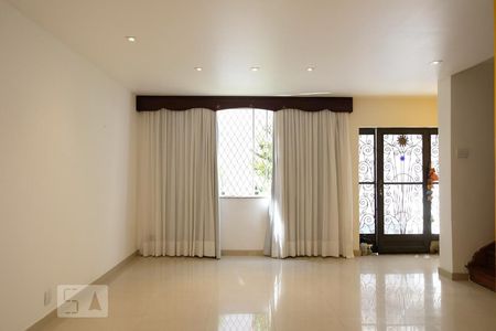 Sala de casa de condomínio para alugar com 4 quartos, 96m² em Maracanã, Rio de Janeiro