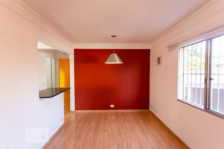 Sala de apartamento para alugar com 2 quartos, 60m² em Vila Osasco, Osasco