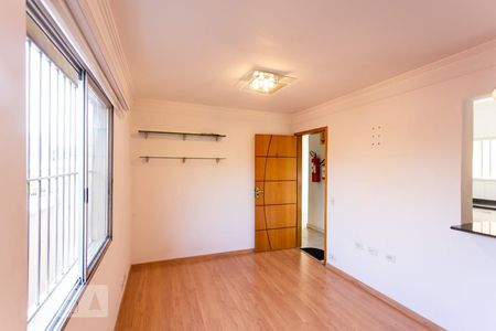 Sala de apartamento para alugar com 2 quartos, 60m² em Vila Osasco, Osasco