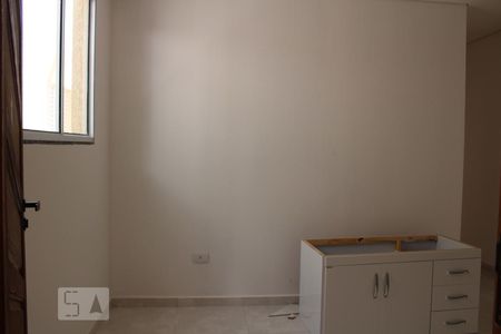 Sala de kitnet/studio para alugar com 2 quartos, 39m² em Itaquera, São Paulo