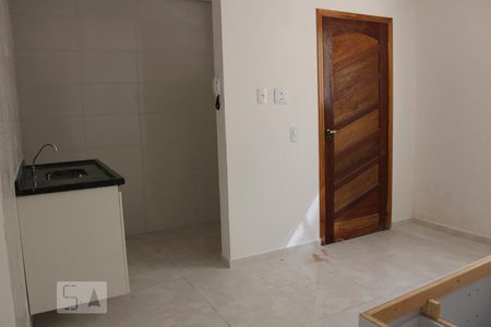 Sala de kitnet/studio para alugar com 2 quartos, 39m² em Itaquera, São Paulo