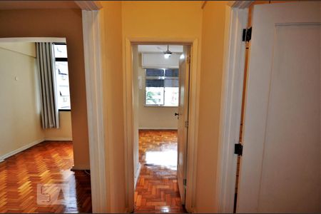 Corredor de apartamento para alugar com 2 quartos, 80m² em Flamengo, Rio de Janeiro