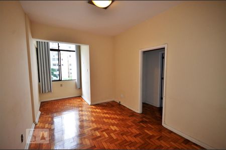 Sala de apartamento para alugar com 2 quartos, 80m² em Flamengo, Rio de Janeiro