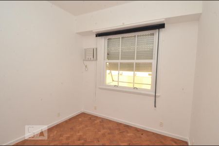 Quarto 1 de apartamento para alugar com 4 quartos, 104m² em Copacabana, Rio de Janeiro