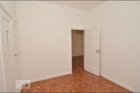 Quarto 1 de apartamento para alugar com 4 quartos, 104m² em Copacabana, Rio de Janeiro