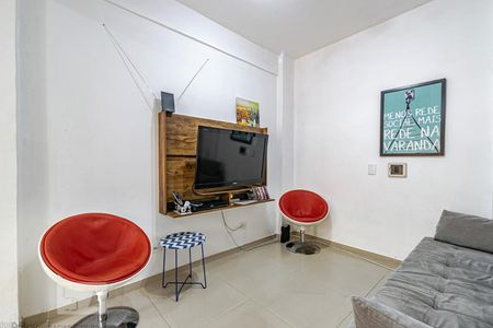 Sala de Estar e Jantar de apartamento para alugar com 1 quarto, 40m² em São Francisco, Curitiba