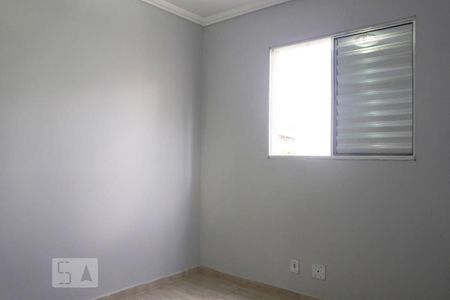 Quarto 02 de apartamento para alugar com 3 quartos, 64m² em Vila Santa Teresinha, São Paulo