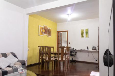 Sala de casa à venda com 2 quartos, 125m² em Nova Petrópolis, São Bernardo do Campo