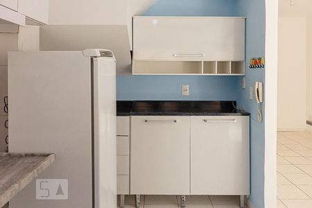 Cozinha de casa de condomínio para alugar com 3 quartos, 80m² em Vargem Pequena, Rio de Janeiro