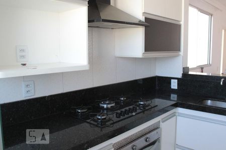 Cozinha de apartamento à venda com 2 quartos, 48m² em Jardim Búfalo, Jundiaí